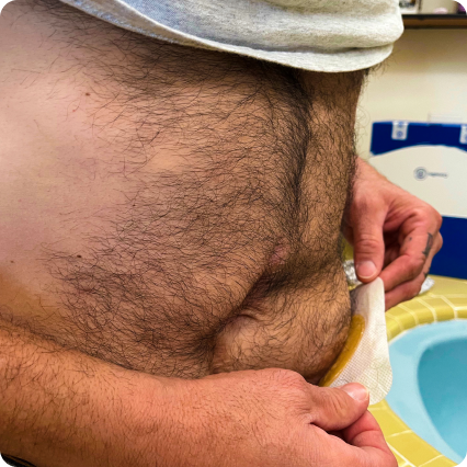 une tête d’homme avec un chapeau